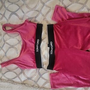 Tom Ford velvet sport set, ankle pant, removable pads in sport bra,pink velvet